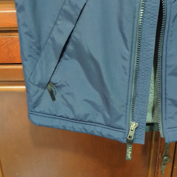 👉L.L. Bean Polartec Vest Men's Small Navy Gray Fleece Inside Sleeveless Jacket - Picture 11 of 12